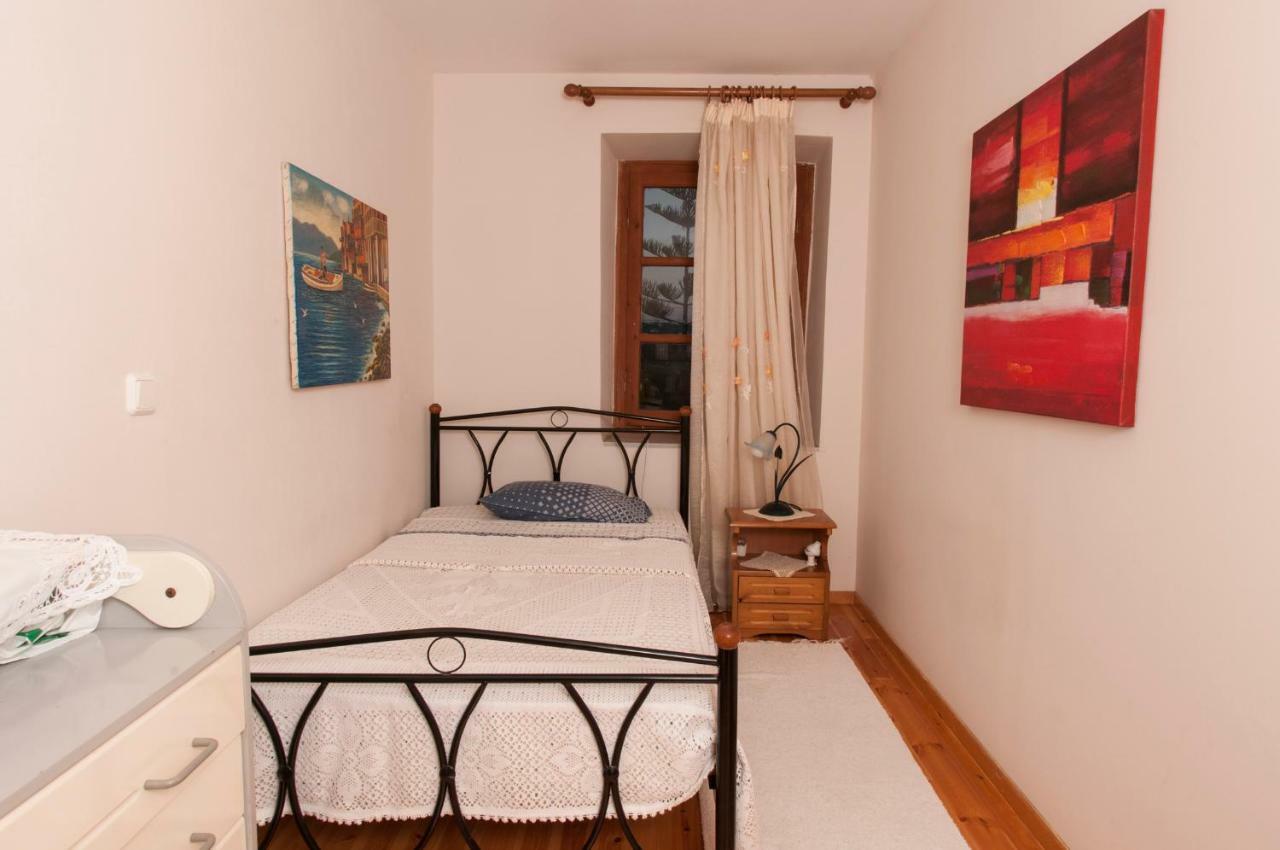Apartamento The House Of "Angelina", Magnificent View Of The Sea Methoni  Exterior foto